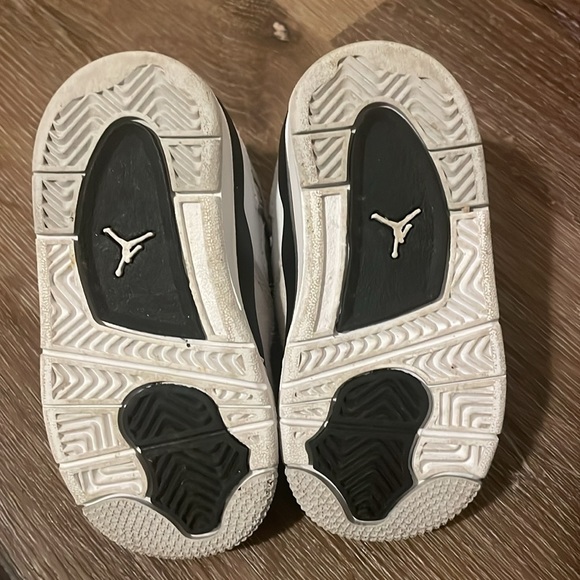 Jordan 4s military black - Picture 6 of 6